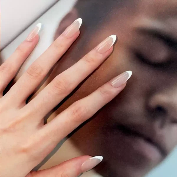 French nail7 White high position French nail art